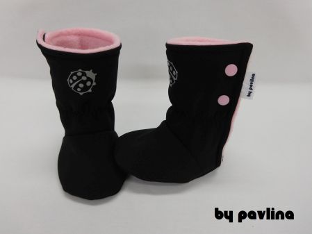 Dívčí softshellové válenky / capáčky - Beruška se sv. růžovou