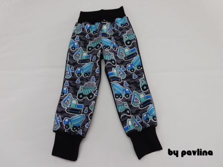 Chlapecké zimní rostoucí softshellové kalhoty - Stavební stroje modré + černá