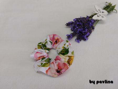 Gumička do vlasů / scrunchies - Jabloňové květy