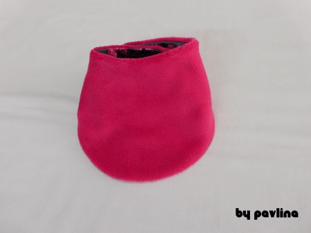 Dívčí kojenecký nákrčník - Beruškový