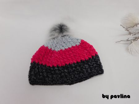 Dívčí /dámský kulíšek s bambulí - A+TM.R.+Š. vel. 58