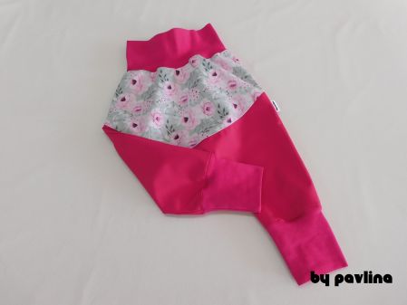 Dívčí jarní - podzimní softshellové kalhoty/baggy 3 - Malinové s růžičkami