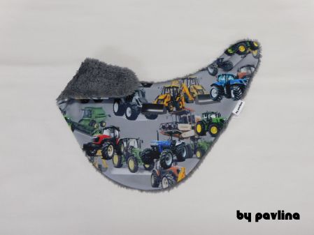 Dětský zimní kojenecký oboustranný nákrčník - Traktory