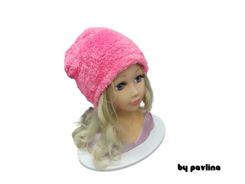 Dívčí zimní klasická čepice - Lístečky a bobulky