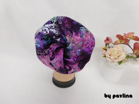 Dív./dám. čepice s otvorem na culík - Pírka