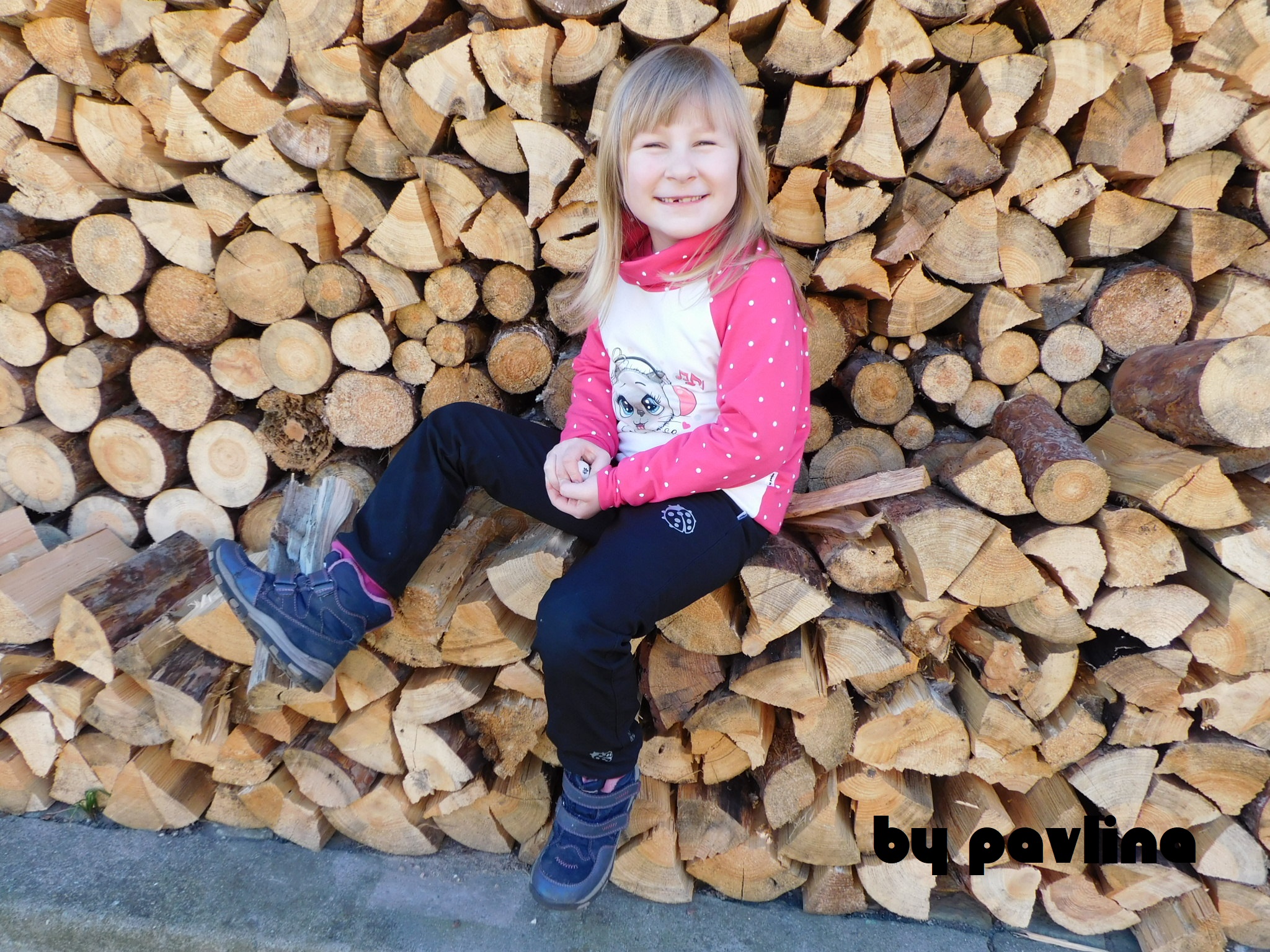 Chlapecké zimní rostoucí softshellové kalhoty - Stavební stroje žl. + černá