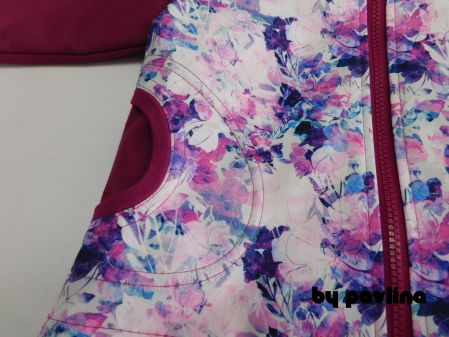 Dívčí softshellová bunda - Akvarelové květy s ostružinou