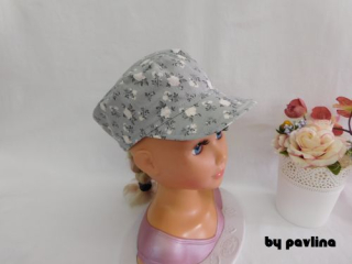 Dívčí kšiltovka - Růžičky na šedé