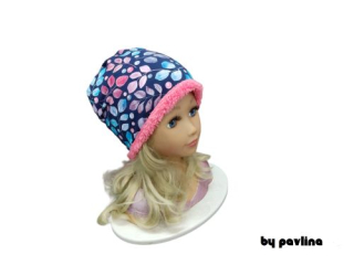 Dívčí zimní klasická čepice - Lístečky a bobulky