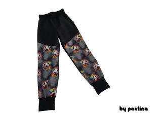 Chlapecké jarní - podzimní rostoucí softshellové kalhoty - Černé + Fotbalové míče