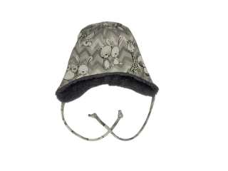 Dětská zimní kojenecká čepice - Zvířátka na šedém chevronu 